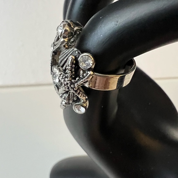 Seashell Beach Motif Silver Tone with rhinestones Ring sz 7 - Picture 9 of 12